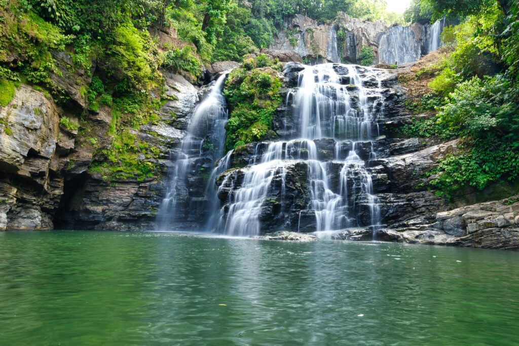 Costa Rica landscape representing the balance between quality of life and the benefits of taxation in Costa Rica through its territorial tax regime